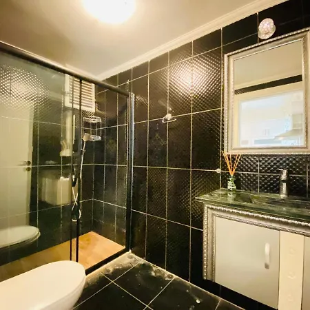 Amazing Flat With Terrace In Besiktas